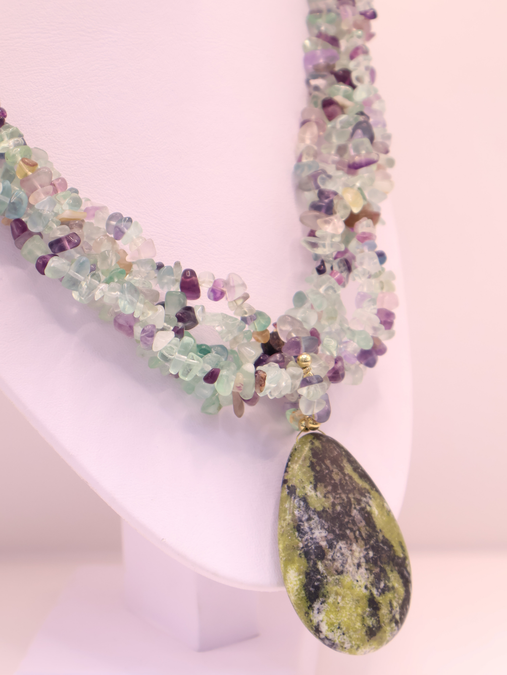 COLLAR NATURA 44