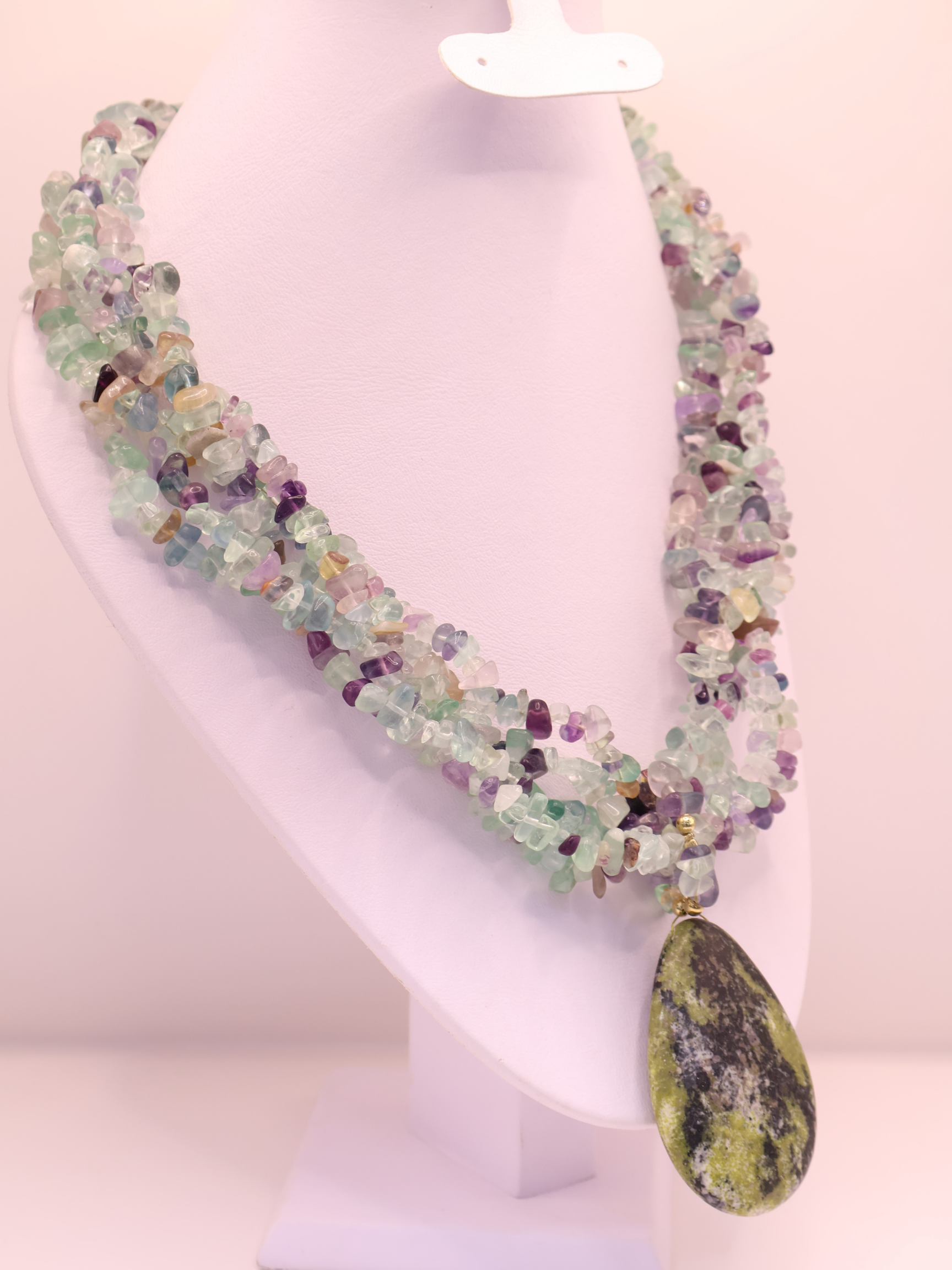 COLLAR NATURA 44
