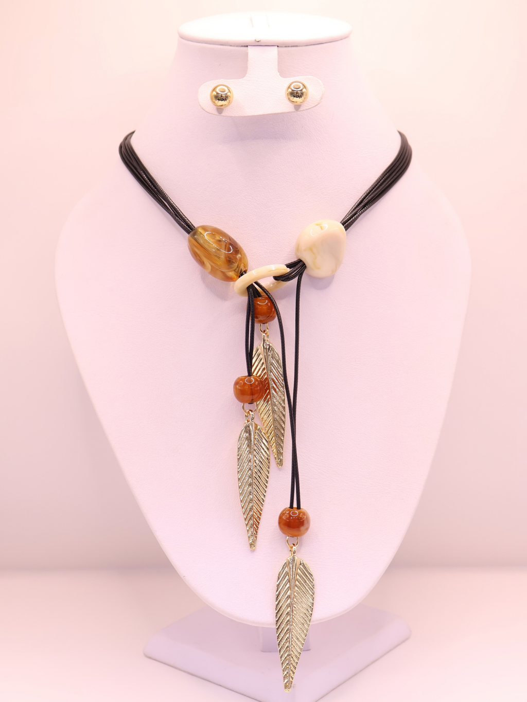 COLLAR 107