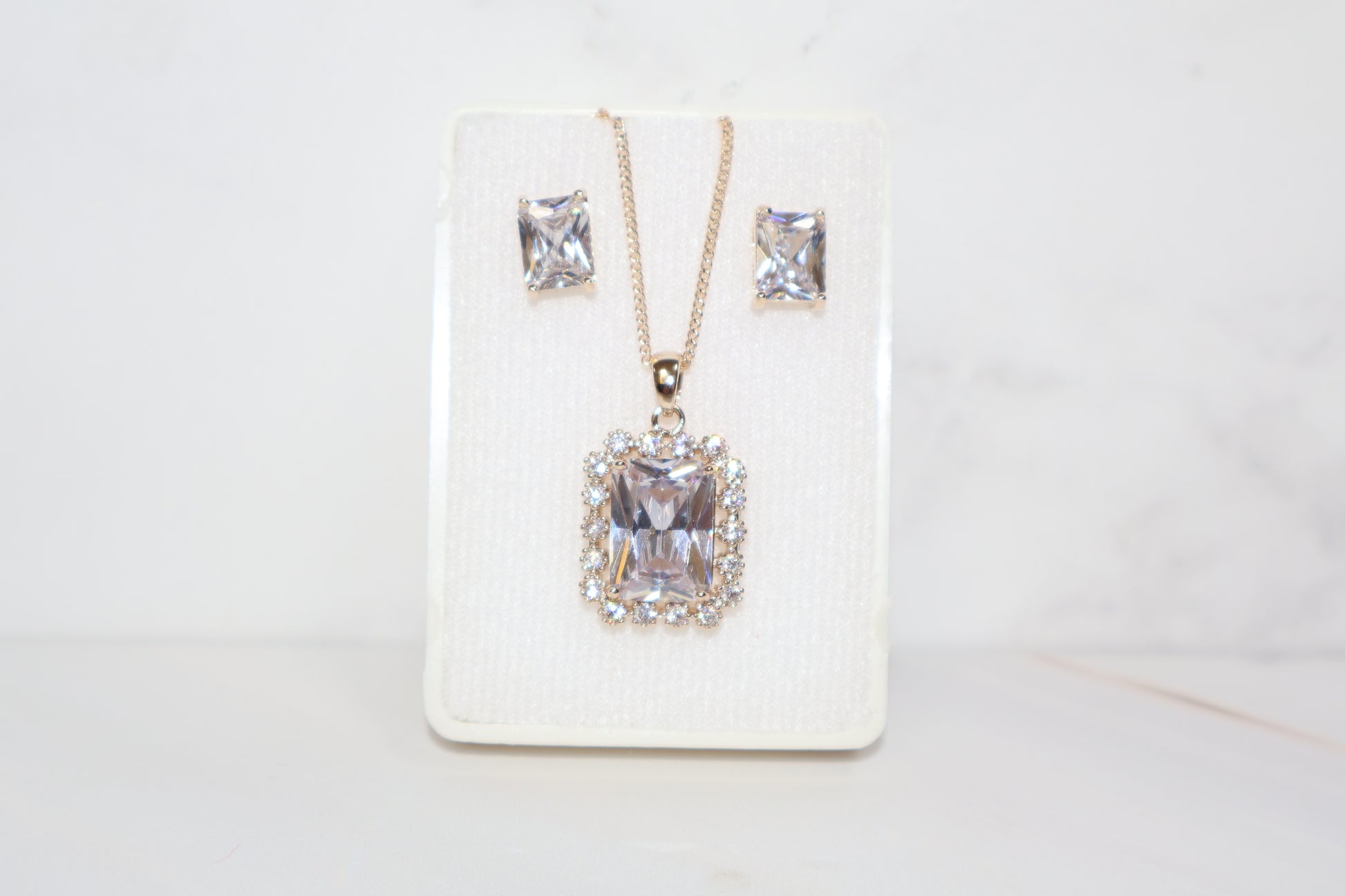 Collar set chapa 18k