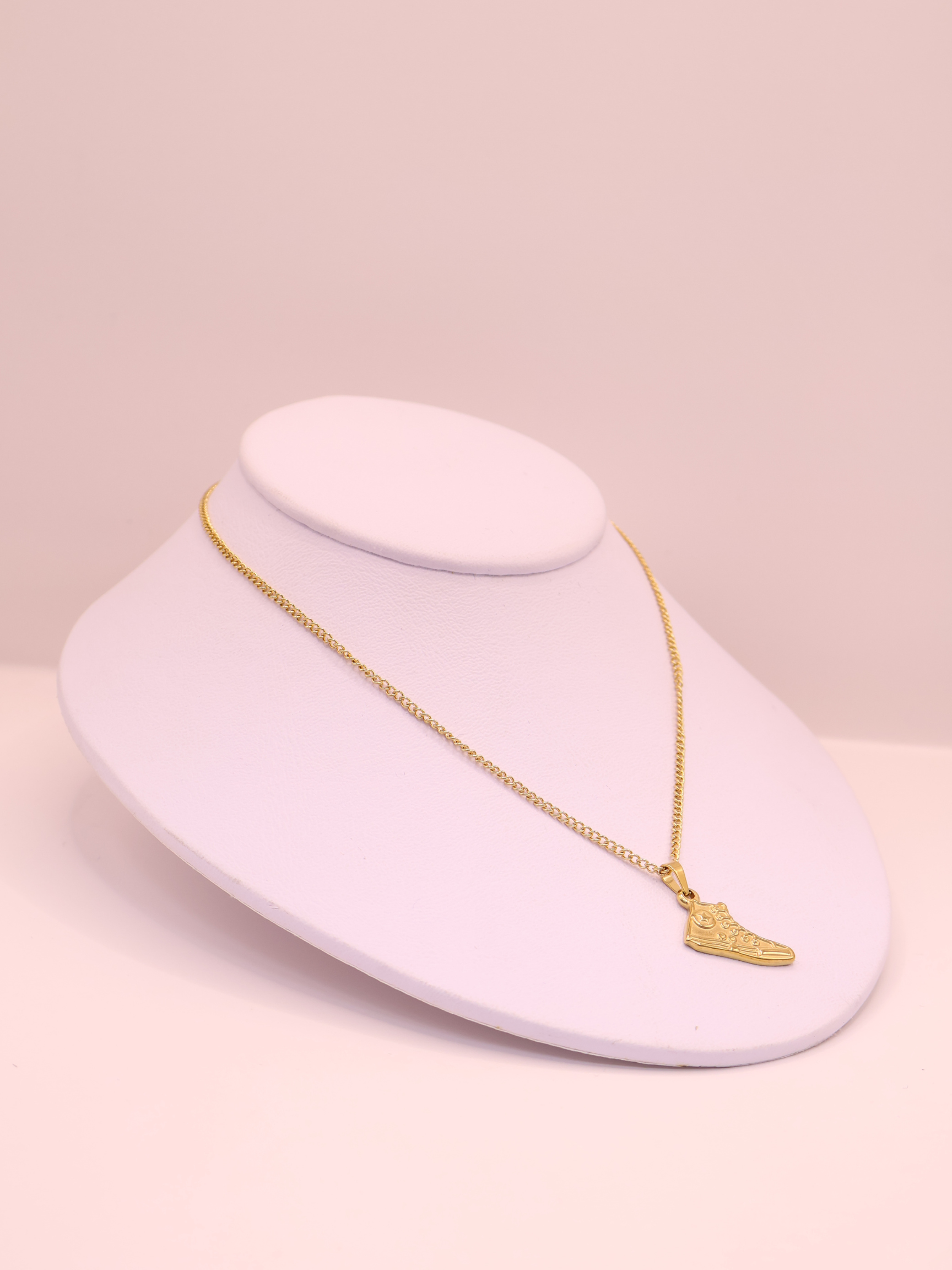 COLLAR 17