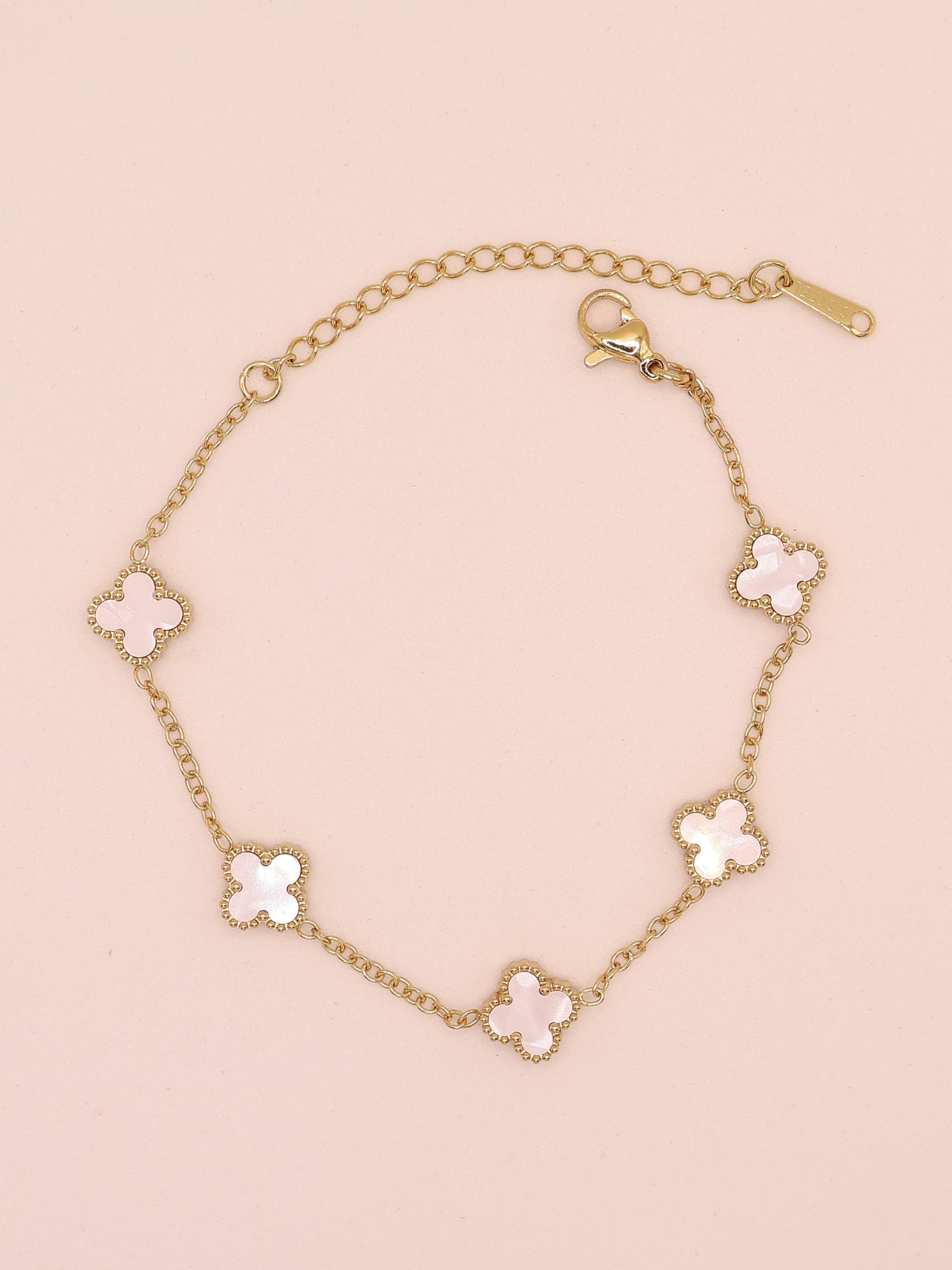 Pulsera de trebol blanca chica