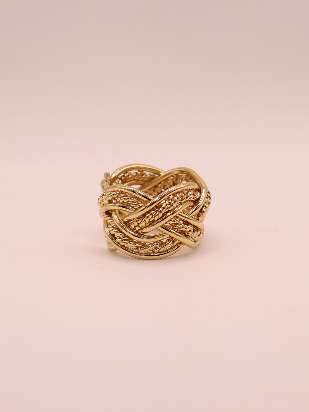 Anillo Zarel