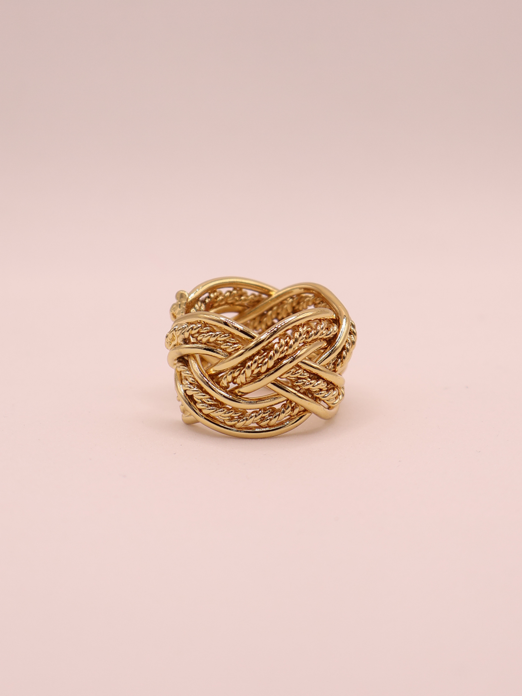 Anillo Zarel