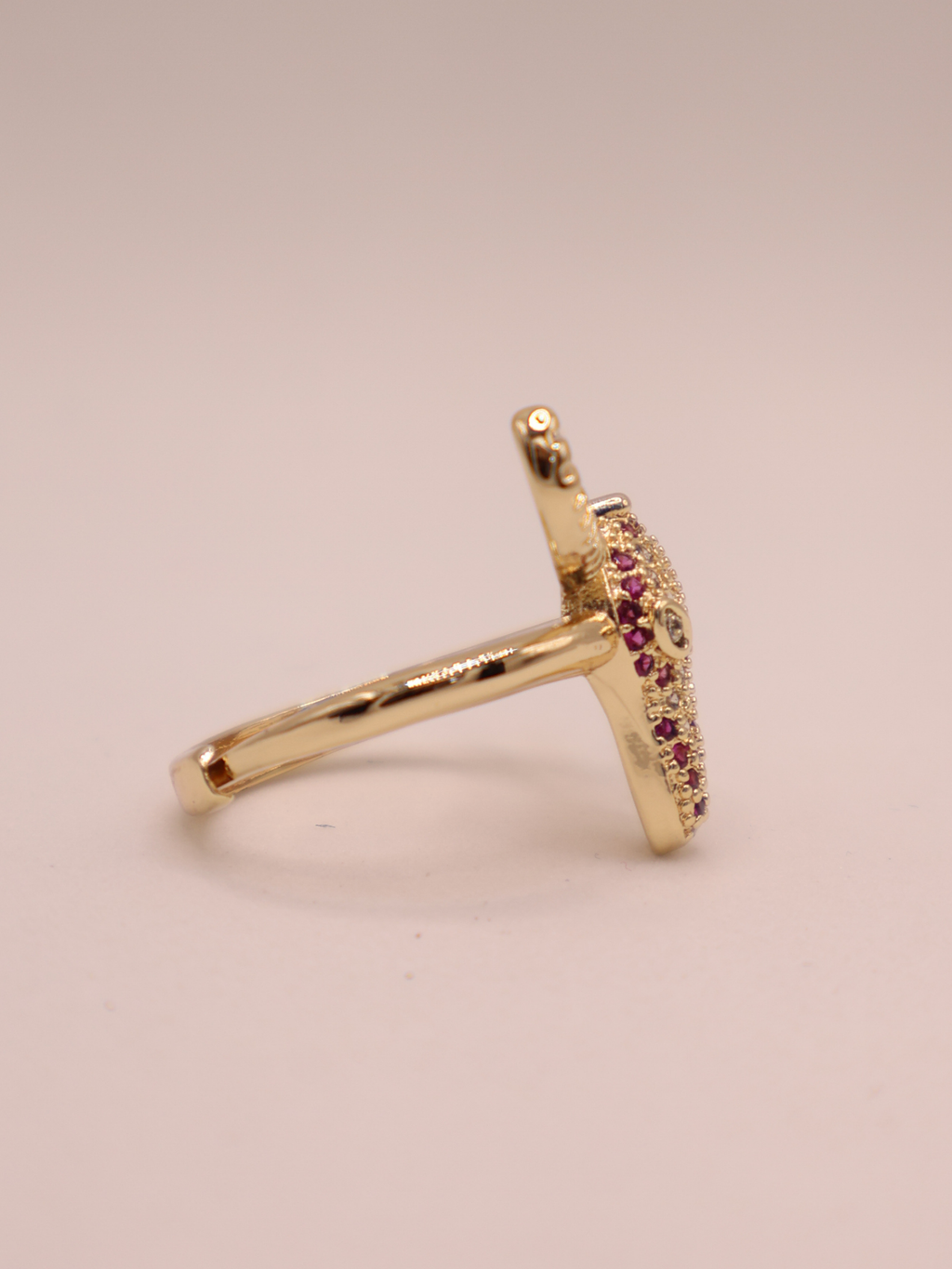 Anillo Liora