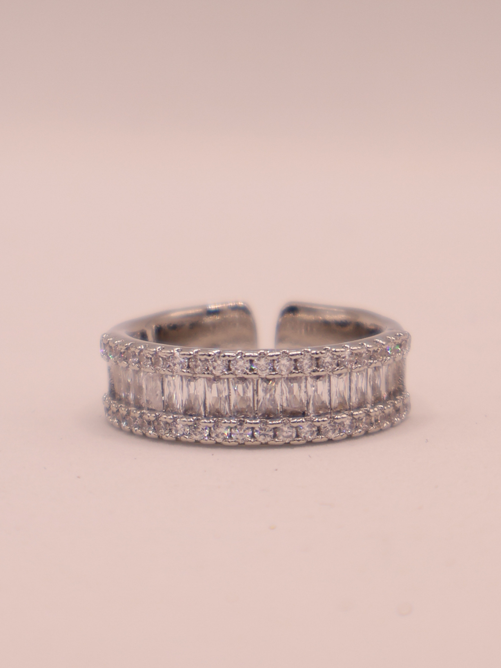 Anillo LECCE