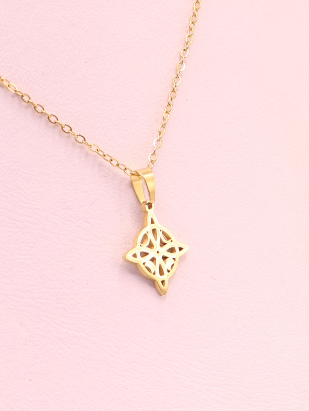 COLLAR CIRENA