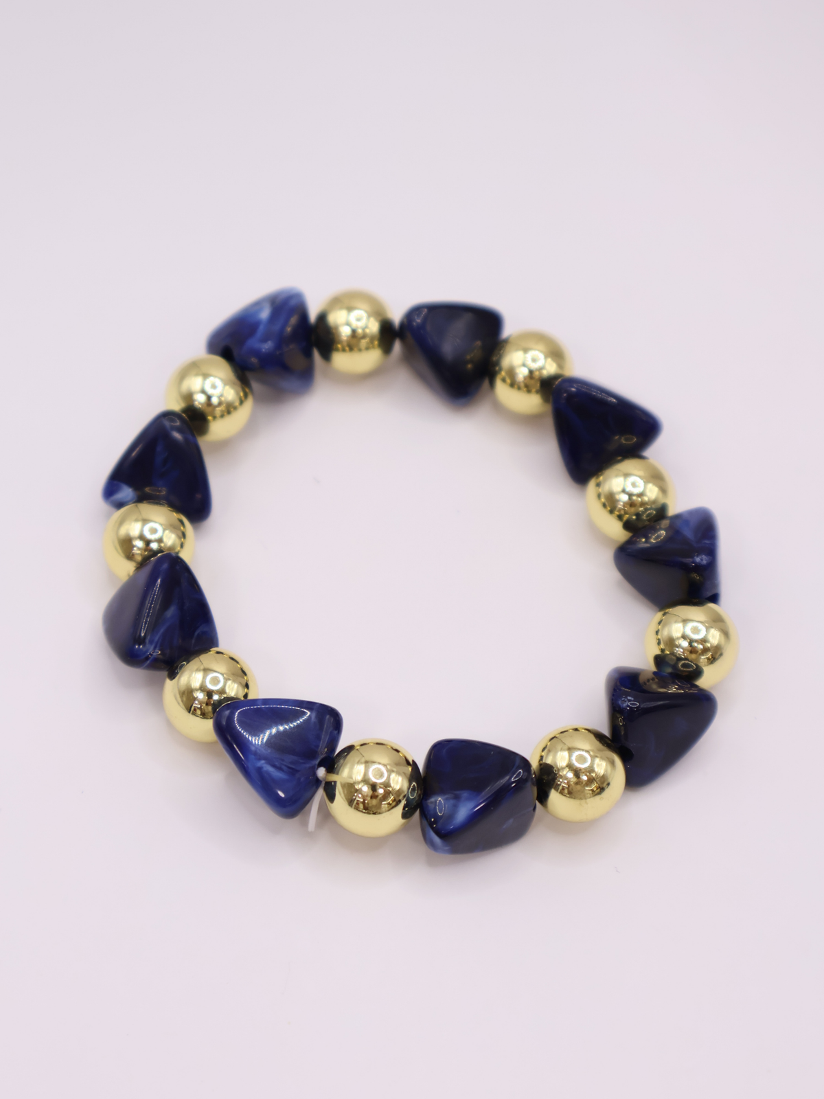COLLAR 138