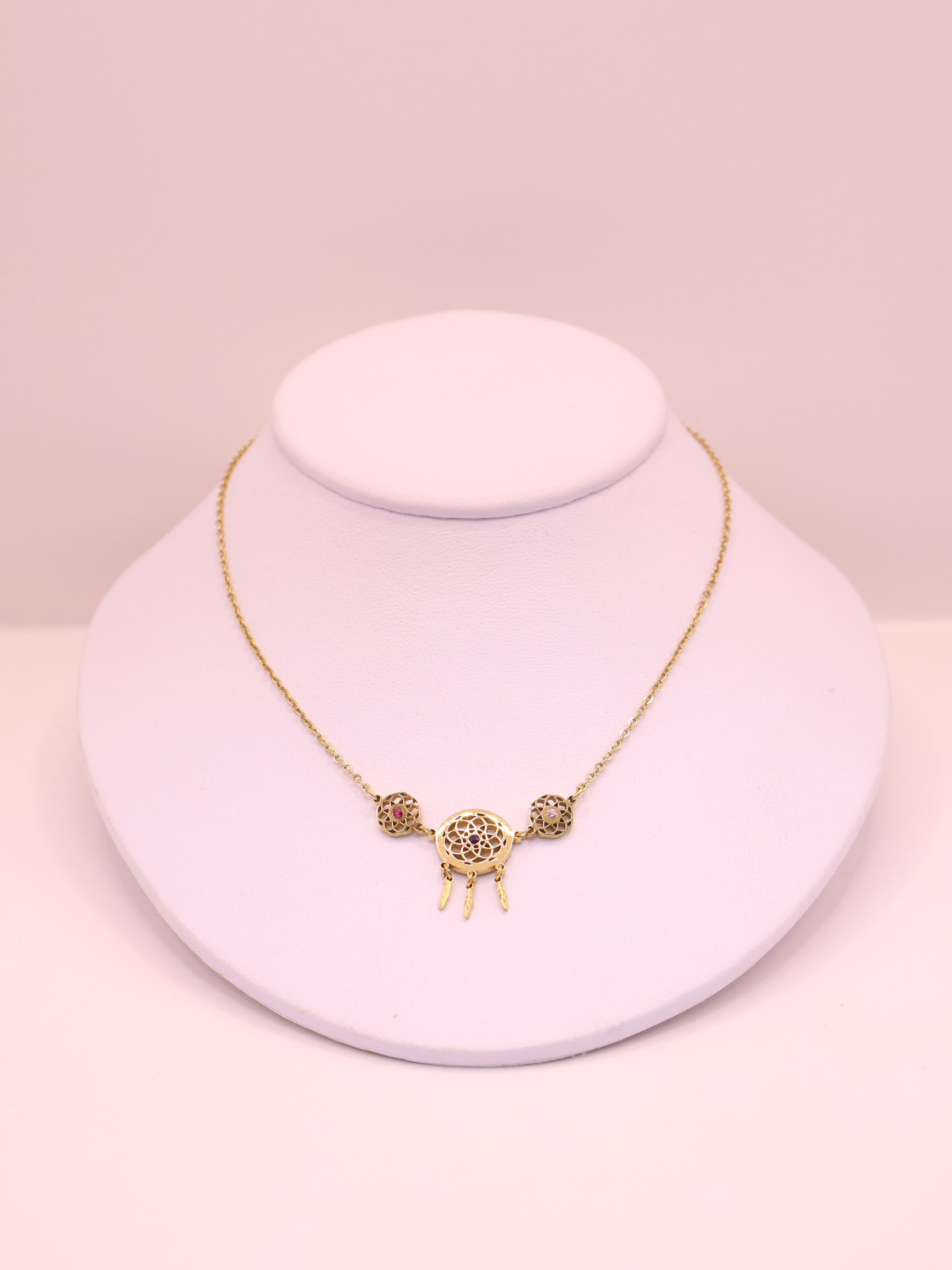COLLAR 18