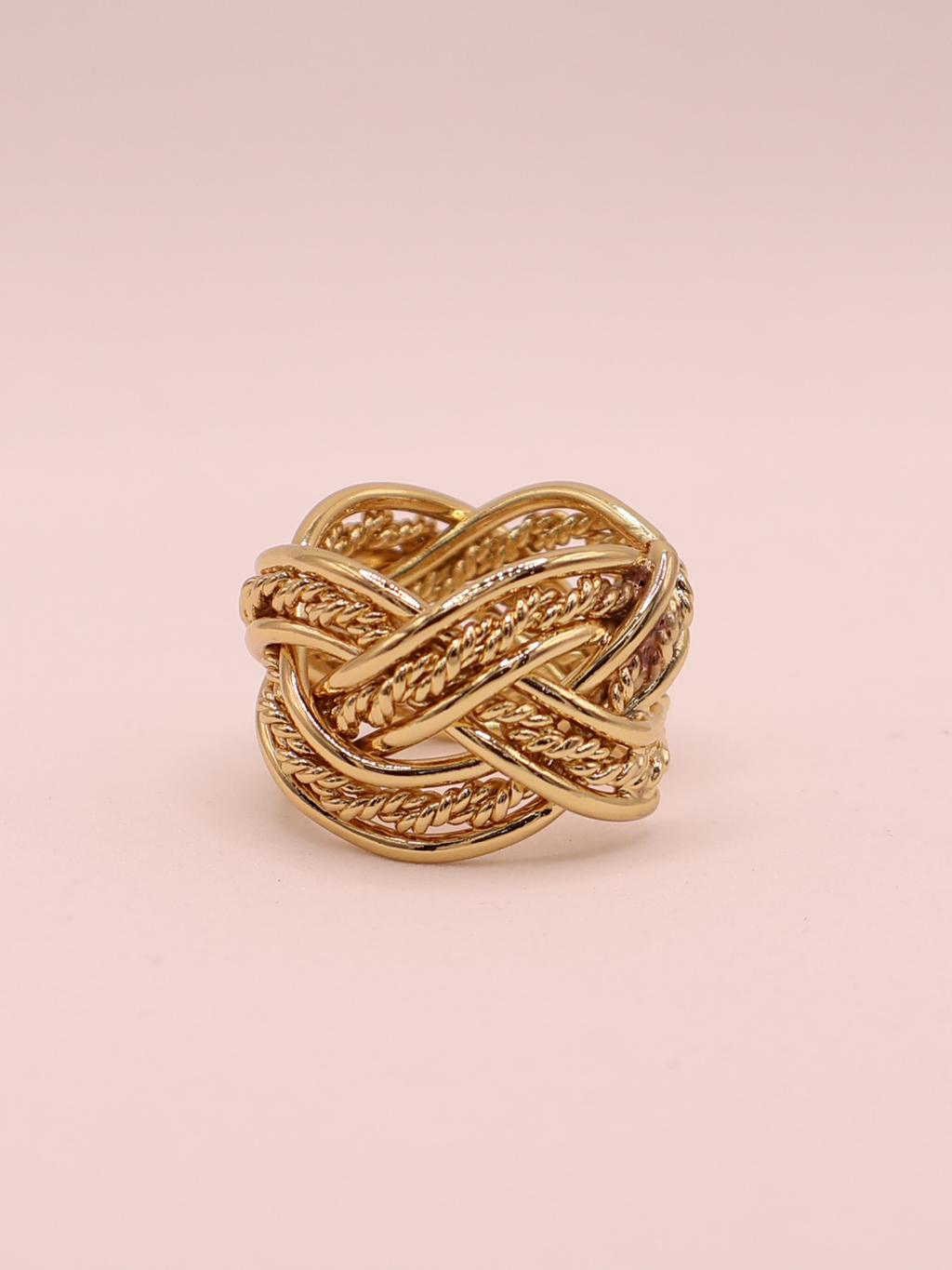 Anillo Zarel