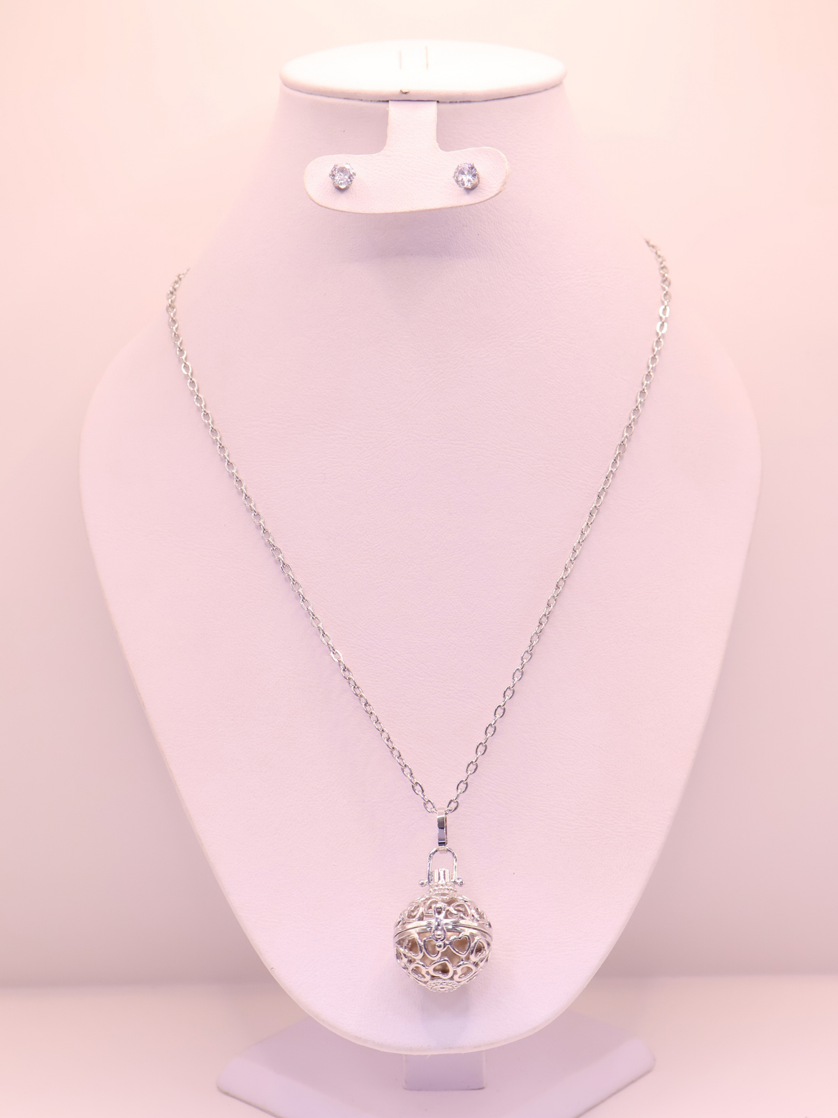 COLLAR LLAMADOR DE ÁNGEL 124
