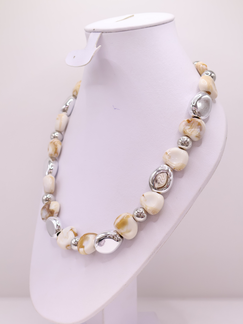 COLLAR 141