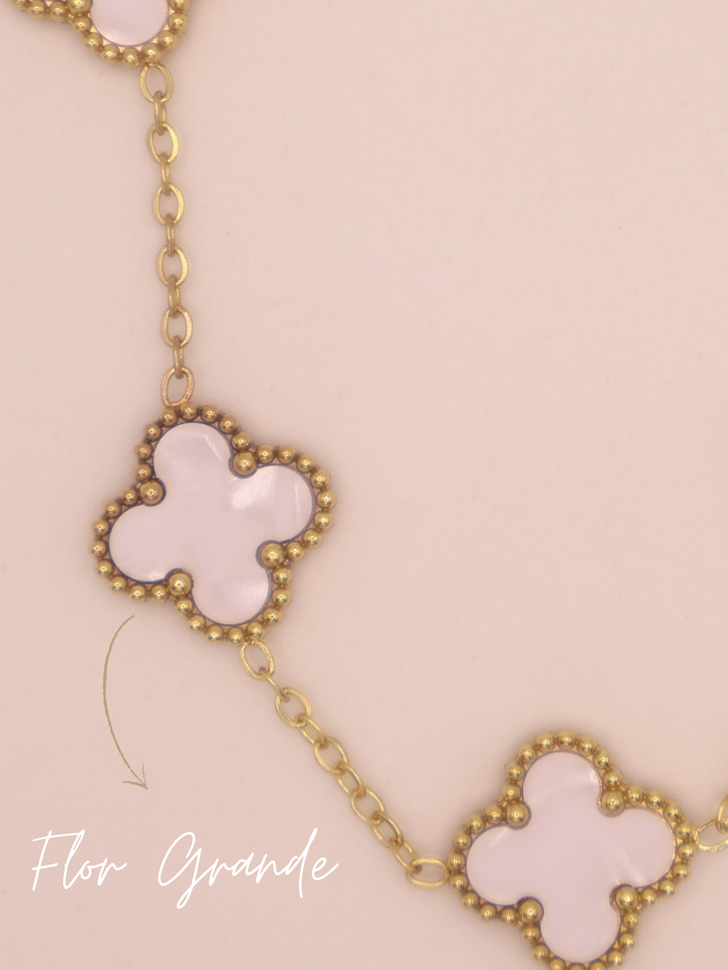 Pulsera de trebol blanca gde