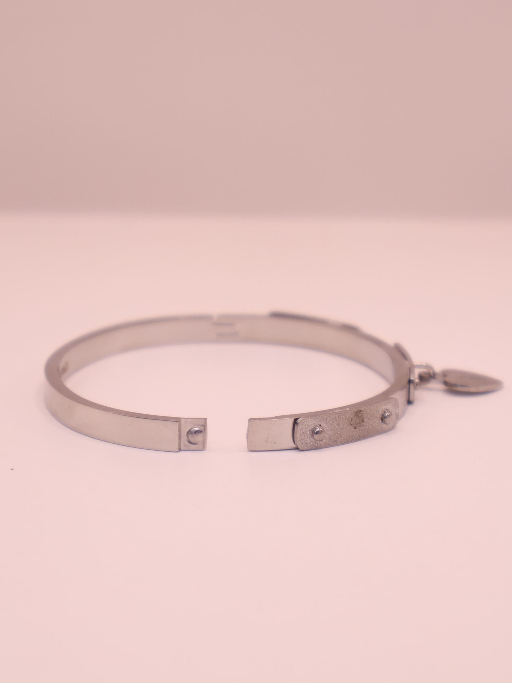 PULSERA 18