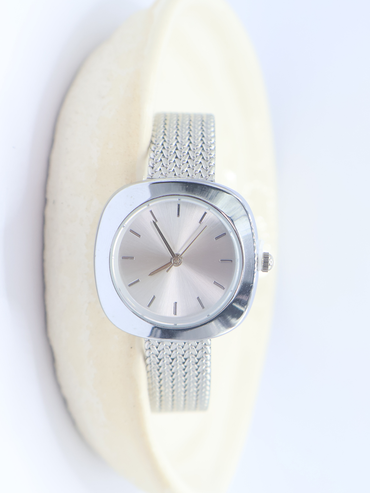 RELOJ 47